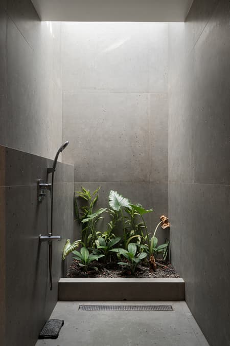 Vault House